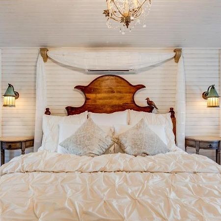 Fairytale Loft Suite 1 Bed, 1 Bath Luxury Apartment In Downtown Belmont Charlottesville Esterno foto