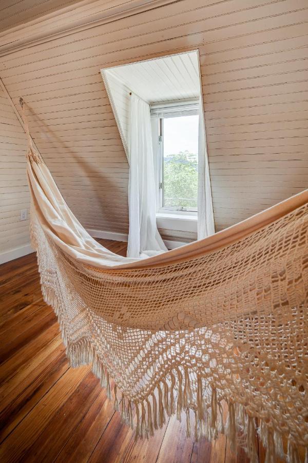 Fairytale Loft Suite 1 Bed, 1 Bath Luxury Apartment In Downtown Belmont Charlottesville Esterno foto